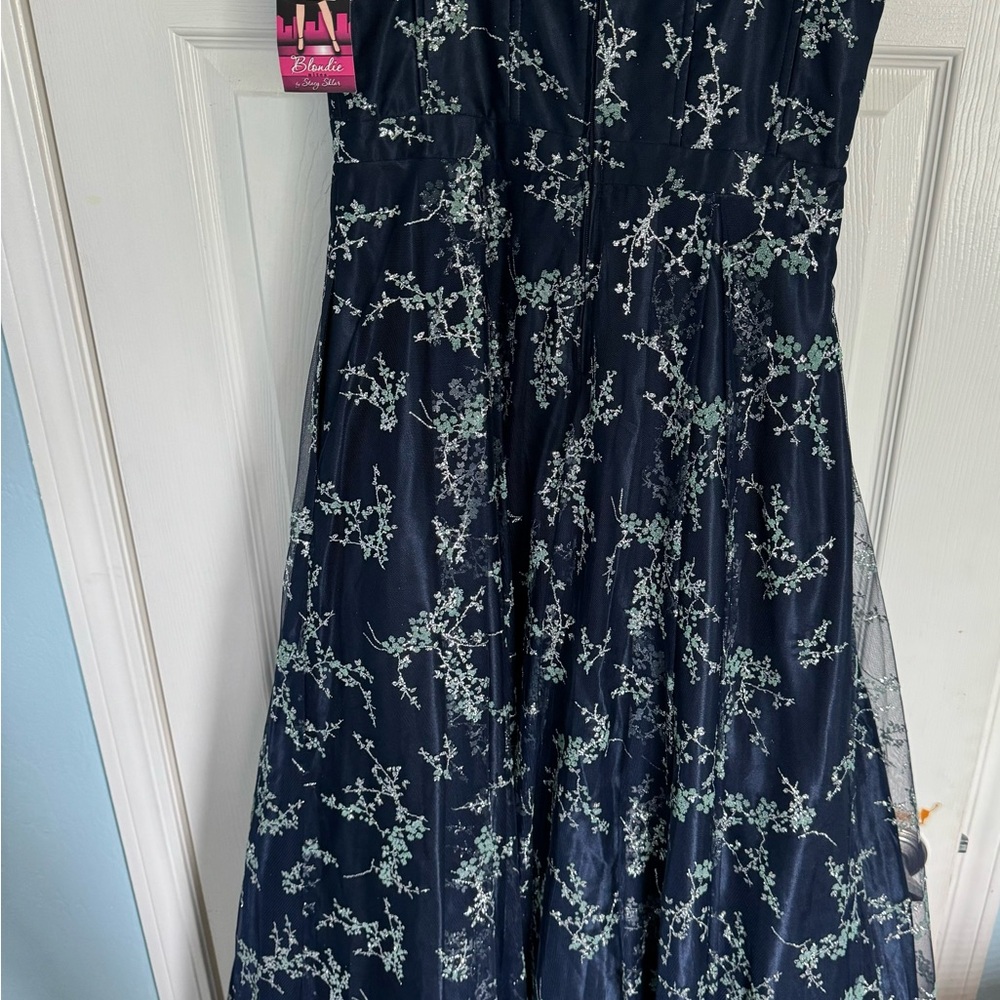 Blondie dress is 55 inch long!!
